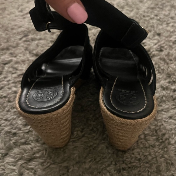 Tory Burch Wedge Sandle - Picture 8 of 9